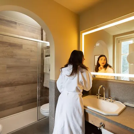 Qc Terme Bagni Vecchi 4* Μπόρμιο