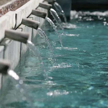 Qc Terme Bagni Vecchi 4* Μπόρμιο
