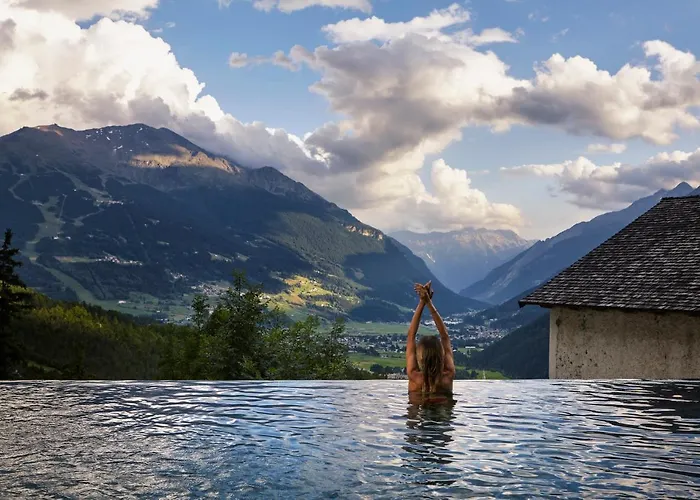 Hotel Qc Bagni Vecchi 4*