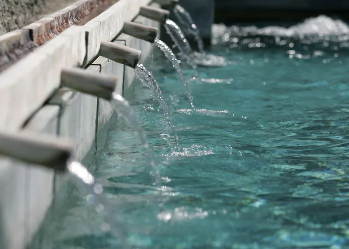 Qc Bagni Vecchi בורמיו