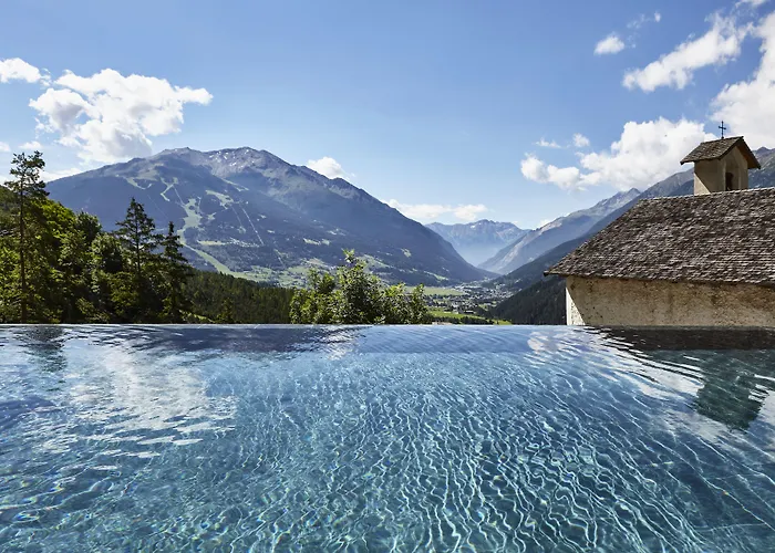 Qc Bagni Vecchi Hotel 4*