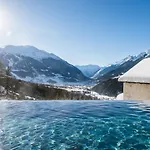 Hotel Qc Bagni Vecchi 4*