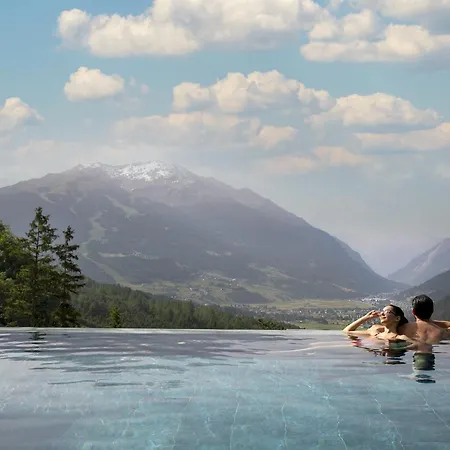 Qc Bagni Vecchi 酒店 4*