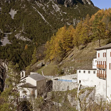 Qc Bagni Vecchi 4* 博尔米奥